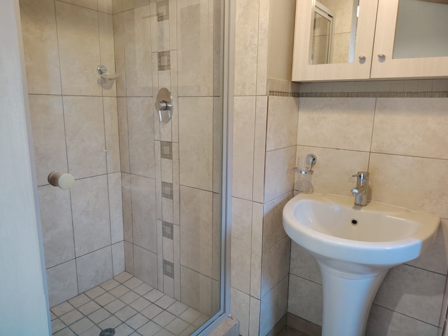 3 Bedroom Property for Sale in Waterval East North West